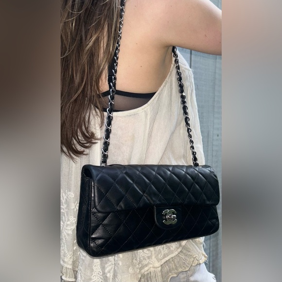 🌟SOLD🌟CHANEL Classic CC East West Quilted Lambskin Shoulder Bag Black - Picture 2 of 14
